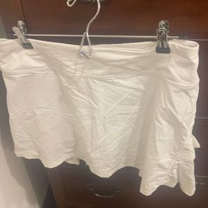 White tennis or golf skirt